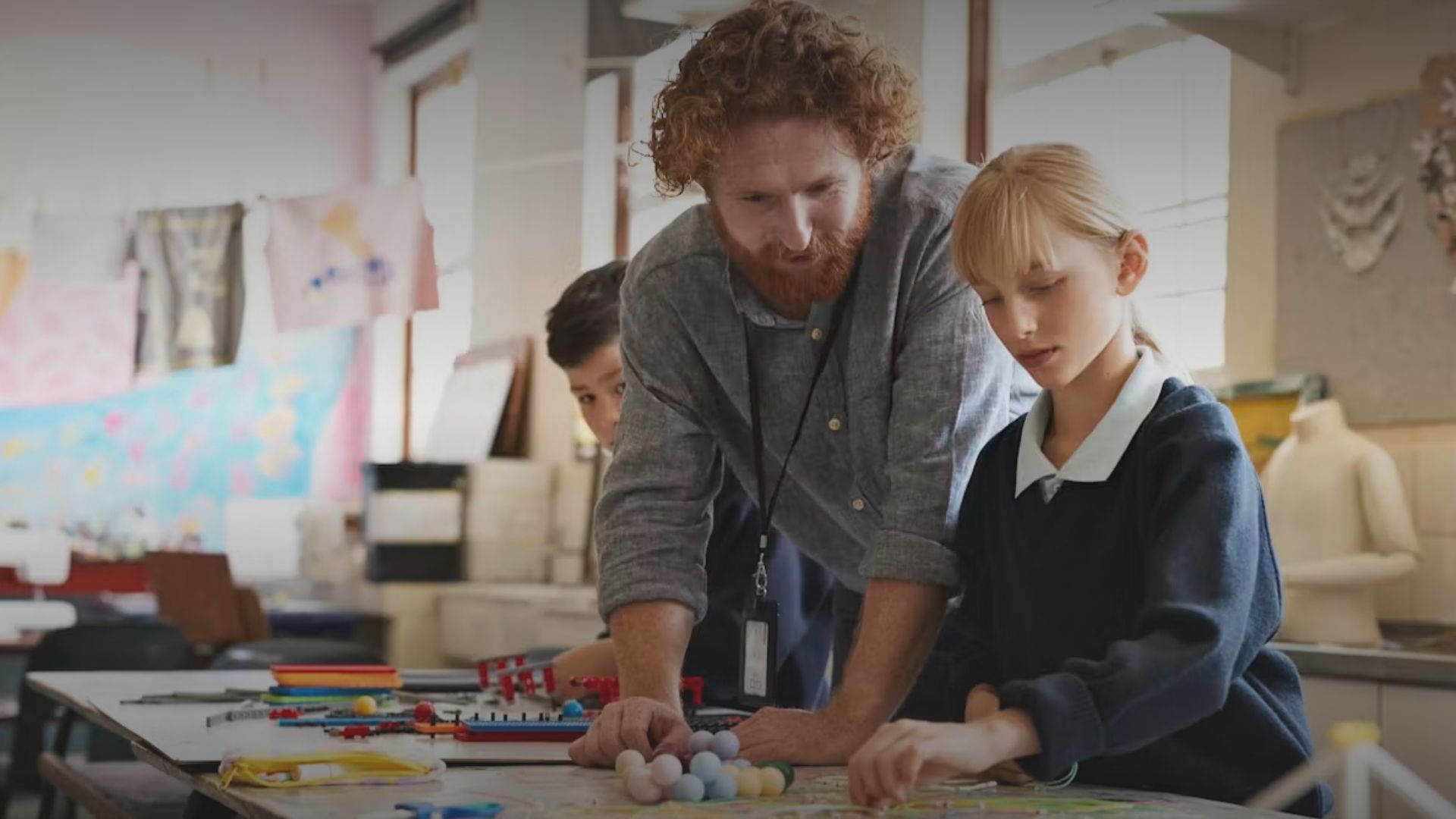 What Is the Thriving Kids Family and Children Support Program?